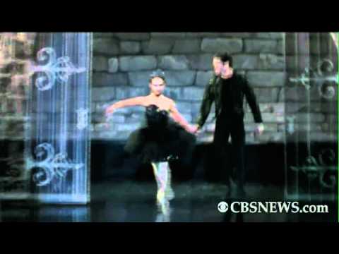 Black Swan (Clip 'Watch the Way She Moves')