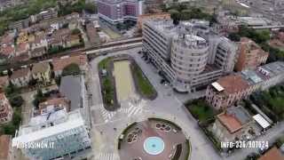 preview picture of video 'VideoSimon: Alluvione Senigallia (04/05/2014)'