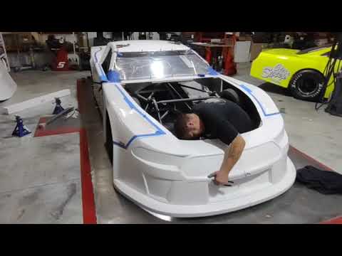 Mounting a 5-STAR NEXTGEN Body PART 3 Nose & Fenders