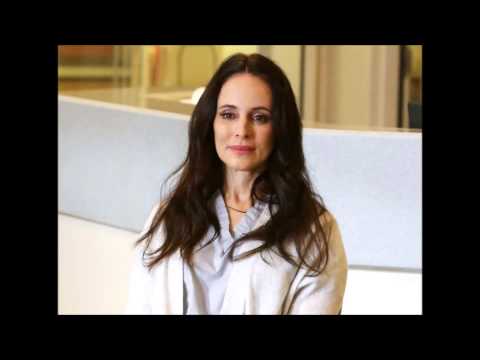 Revenge Season 4 Trailer The Tables Have Turned! Watch Victoria Vow to Get Her Own Revenge on Emily