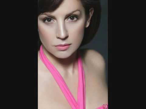 Zeynep Dizdar / AŞKIN BÜYÜSÜ