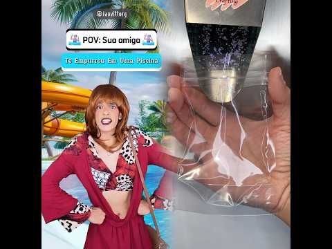 Quando sua amiga te empurra na piscina João Vittor Gonçalves