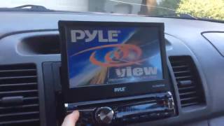Pyle 7 Single Din Tochscreen Bluetooth Headunit Flip Out Receiver &amp; Backup Camera Kit Review