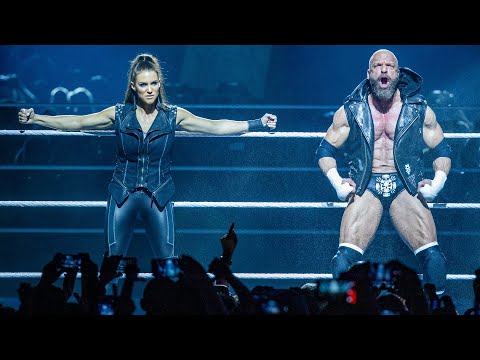 Stephanie McMahon And Triple H Attend UFC 309, Sheamus And Sonya DeVille Gifted NY Jets Jerseys, More | Fight Size