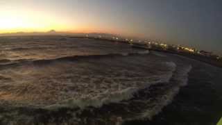preview picture of video 'The wind was so strong that the sea of Enoshima in Japan was choppy.'