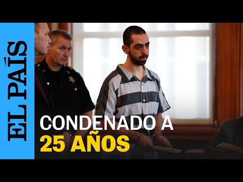 Condenan a 25 años de prisión al hombre que intentó matar con un cuchillo al escritor Salman Rushdie