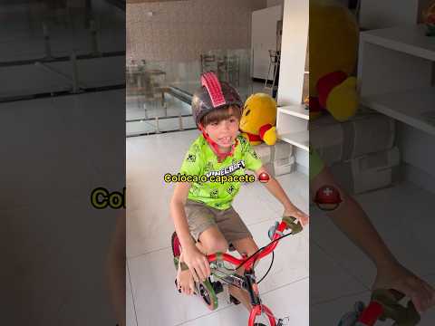 MEU IRMÃOZINHO CAIU FEIO DE BICICLETA! 😨
