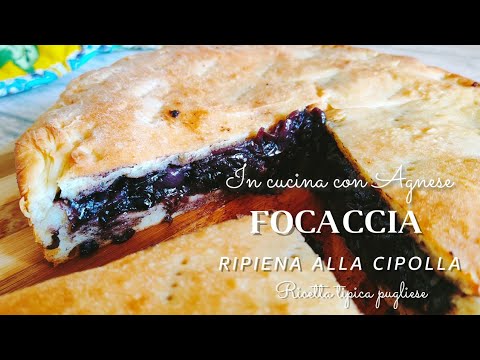 FOCACCIA RIPIENA con la CIPOLLA | La ricetta tipica PUGLIESE, come al panificio ma fatta in casa!