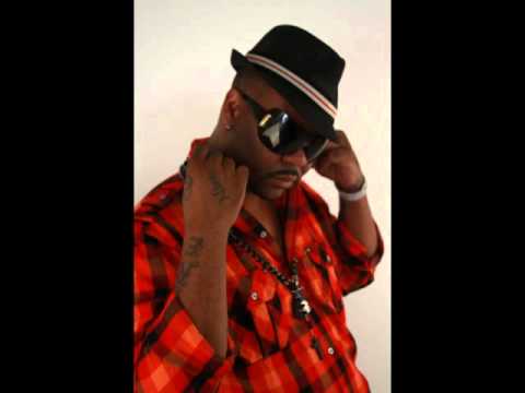 Wayne Marshal, Tifa & Fambo (WTF) - Swaggin - April 2011 {Washroom Entertainment}