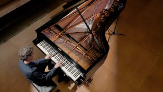 Download lagu Ravel: Valses nobles et sentimentales - Zoltán Fejérvári mp3