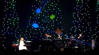 Tori Amos - Holly, Ivy and Rose 12/18/11: Orpheum Theatre - Los Angeles, CA