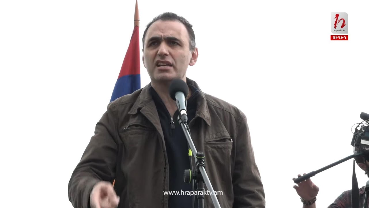 Այս ճանապարհը չբացեք, ուժով ենք բացելու. Ավետիք Չալաբյան