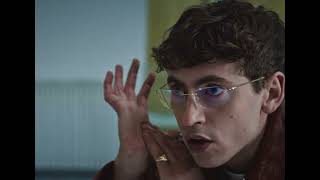 UOMO CHE CADE jetzt Video ansehen UOMO CHE CADE jetzt Video ansehen