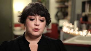 Kelly Hogan 'I Like To Keep Myself In Pain' Out Now!