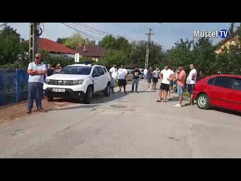 Jurnal MUSCEL TV 09 08 2022 Crimă la Bascov – o familie întreagă ucisă de  o rudă