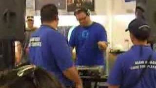 Claude VonStroke @ Apple Store Incident