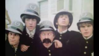 Paul Revere &amp; The Raiders-In My Community