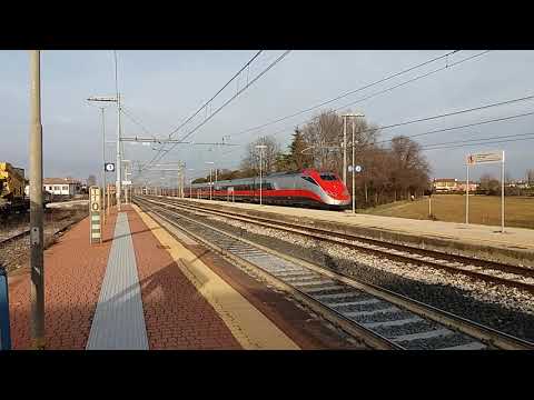 HD - ETR 500 Frecciarossa a tutta velocità ! ES*FR 9433 Venezia S. Lucia - Napoli C.LE