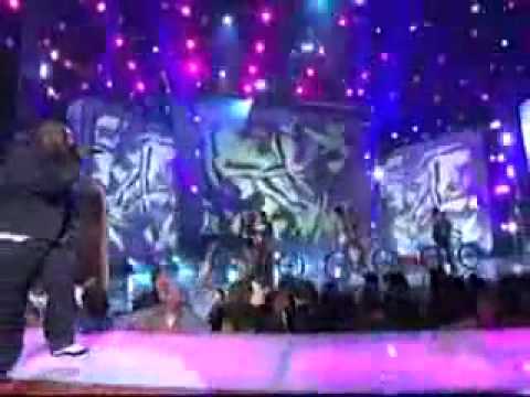 Nelly ft Ciara Stepped on my j z,And Nelly ft fergie party people LIVE