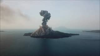 Download lagu Krakatau: Before, During and After the 2018 Eruption mp3