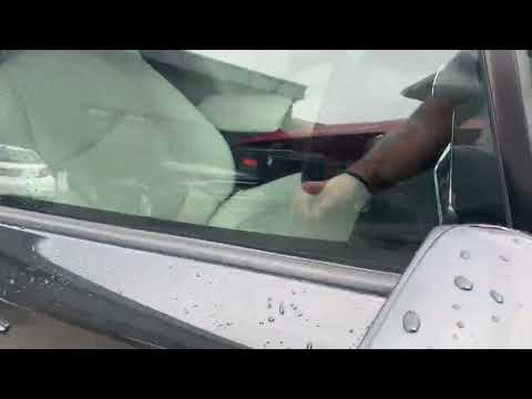 Toyota Corolla 1.8 Hybrid Luna 4dr Leather Seats * - Image 2