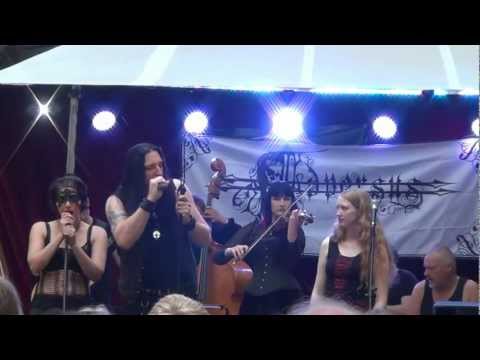 ADVERSUS - "Kellerkind" live acoustic (WGT 2012, Sixtina)