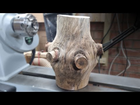 KNOBS ON or KNOBS OFF? - Woodturning with a bit of a Puzzle