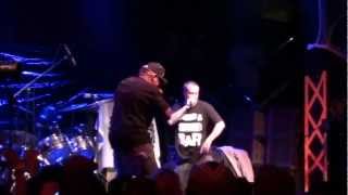 Lil&#39; Wyte, Talkin&#39; ain&#39;t Walkin&#39; LIVE!