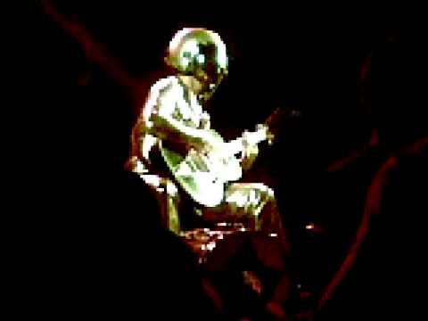 Bob Log III - Brass Monkey, Cronulla 12/2/2009