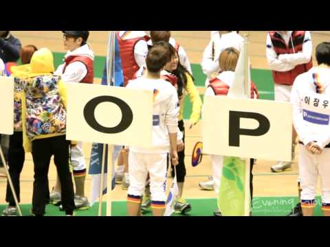 [fancam] SHINee Onew & Taemin, f(x) Luna & Krystal Play Rock Paper Scissors [LUNEW]