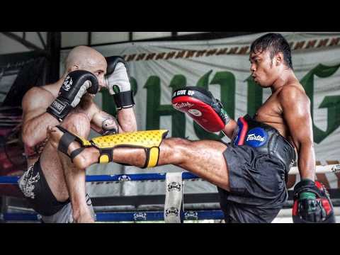 What Training Muay Thai in Thailand is REALLY Like