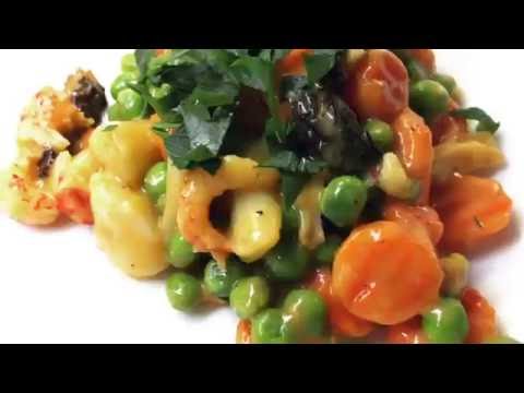 Leipziger Allerlei - colourful dish with crayfish and morrels