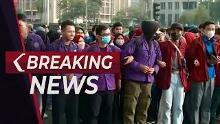 BREAKING NEWS - Update Demo Mahasiswa Tolak Penundaan Pemilu & Masa Jabatan Presiden 3 Periode