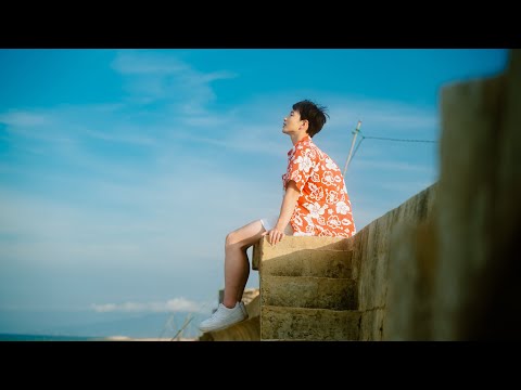 Thể hiện bởi Hoàng Dũng