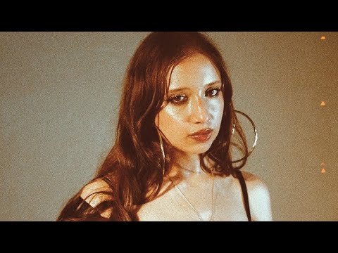 Isabel LaRosa - Playlist