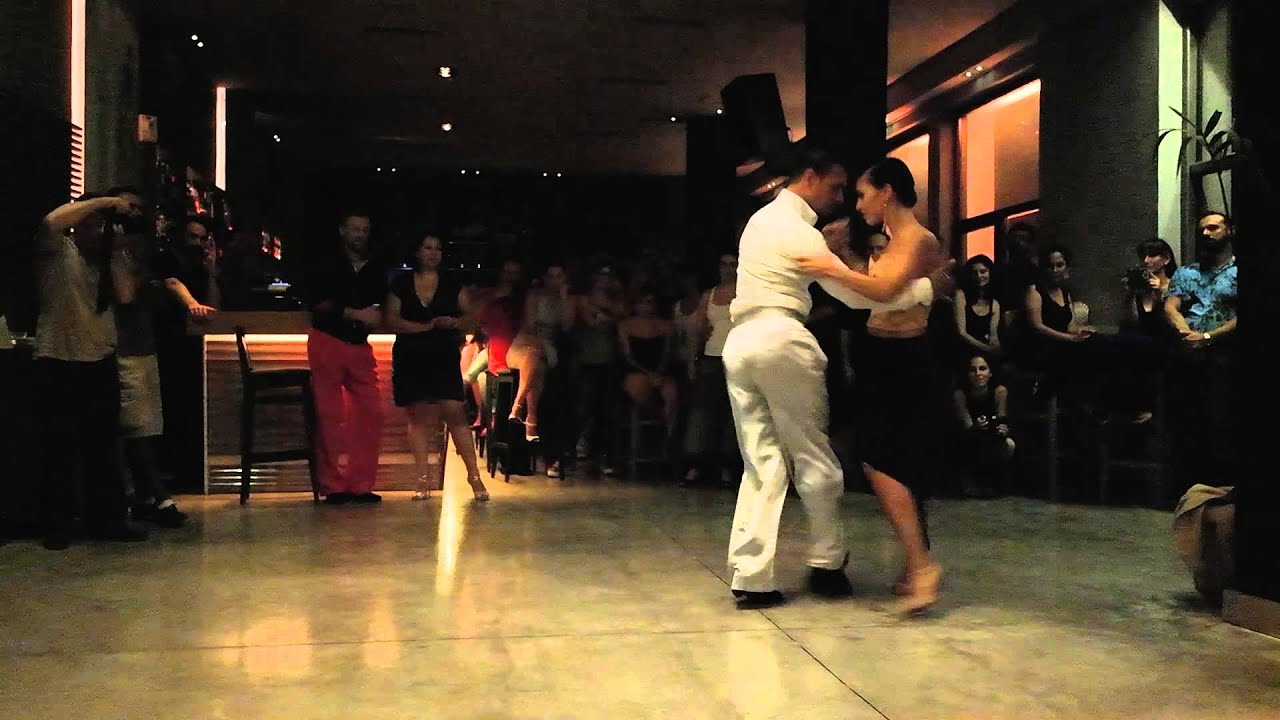 Leandro Palou y Maria Tsiatsiani - Puerto del Tango - Volos 2/4
