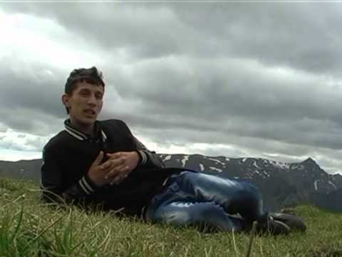 monstre studio.mp4 présente le clip de youva akfadou