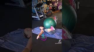 Download lagu Every BODY's Fit 'FIT Clip' 5923 Video: Exercise ball tilts mp3