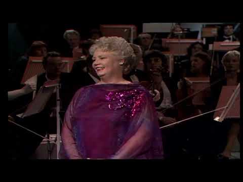 Cristina Deutekom sings Ma dall'arido stelo divulsa (live)