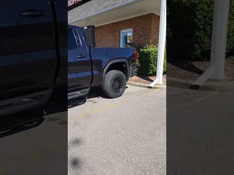 285/70R18 Nitto Ridge Grapplers on GMC AT4X #shorts #gmc #offroad @NittoChannel