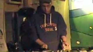 12 Finger Dan, DJ Mike & Soular - Turntablism