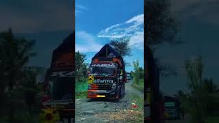 Download lagu TRUK MBOIS || JALAN SANTAI DI PERKAMPUNGAN #shorts #trukmbois mp3