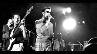 The Specials &quot;International Jet Set&quot; (Paramount Theater, Staten Island: 21-08-1981)