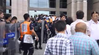 preview picture of video 'Çağlayan Adliyesi önü eyleme polis saldırısı'