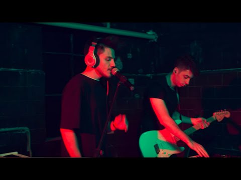 Paul Iorga - Distanta (Live @RTN Factory)