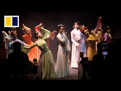 Get a taste of the past in this Chinese restaurant