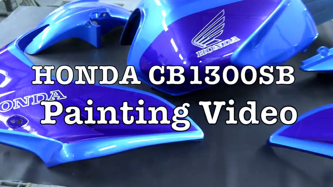 Japanese motorcycle police are impressed! I painted a HONDA CB1300 SB.