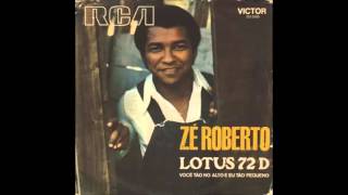 Musik-Video-Miniaturansicht zu Lotus 72D Songtext von Zé Roberto