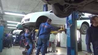 Замена глушителя на Volkswagen Passat . Замена глушителя на авто Volkswagen Passat в СПБ