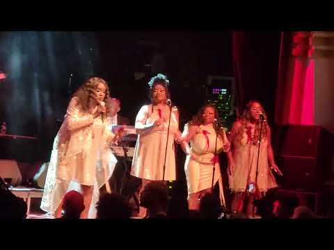 Shirley Jones of The Jones Girls singing "The Feelings Killing Me" @ The Trifecta of Elegance at BBJ